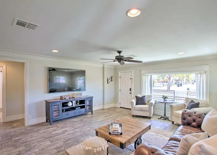 Families W/ Pets Welcome! Dtwn Gilbert Retreat