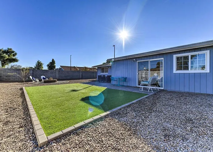 Furnished Patio! Downtown Gilbert Retreat