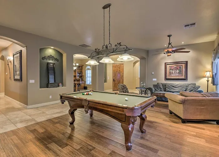Heated Pool + Putting Green: Luxe Gilbert Home